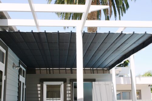 PLEATED PATIO AWNING ON TRACKS
