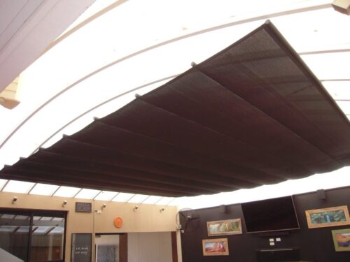 SHADE RUNNER RETRACTABLE SHADE SAIL