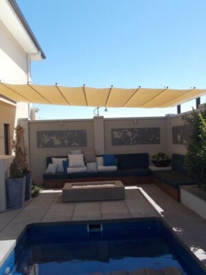 SHADE RUNNER RETRACTABLE SHADE SAIL