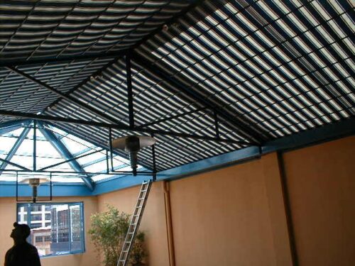 PLEATED PATIO AWNING ON TRACKS