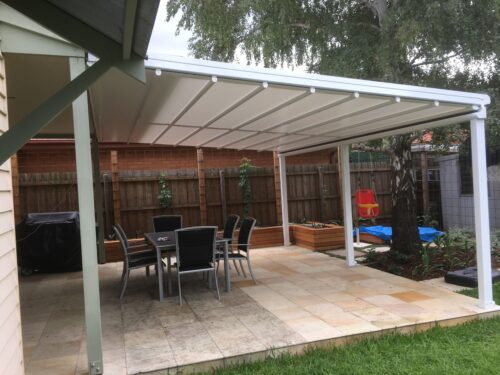 RISING RETRACTABLE PERGOLA
