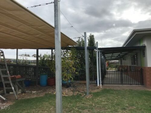 SHADE RUNNER RETRACTABLE SHADE SAIL