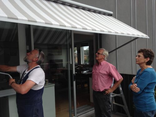 DROP ARM AWNING - PIVOT ARM AWNING