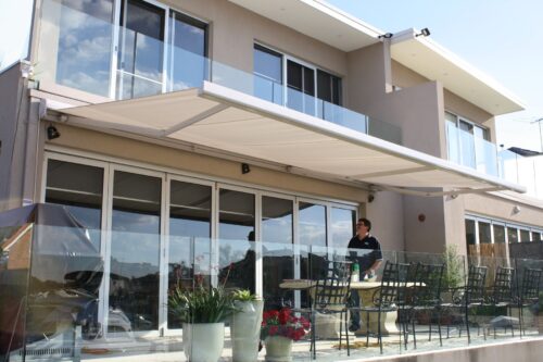 HAROL BX260 CASSETTE FOLDING ARM AWNING
