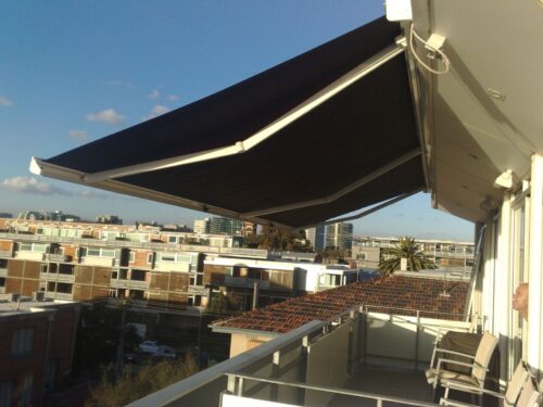 HAROL BX260 CASSETTE FOLDING ARM AWNING