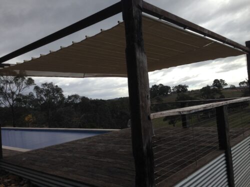 SHADE RUNNER RETRACTABLE SHADE SAIL