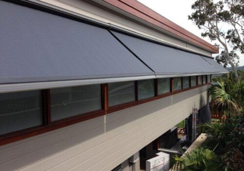 DROP ARM AWNING - PIVOT ARM AWNING