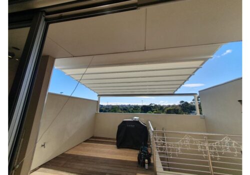Retractable Shade balcony awning