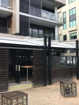 RISING RETRACTABLE PERGOLA