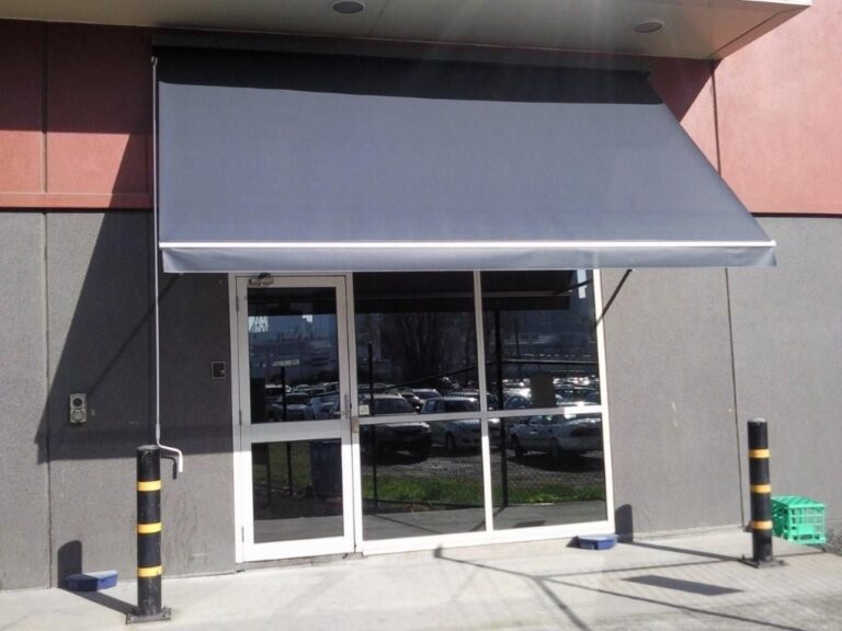 Retractable Awnings